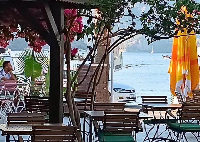 Dut Selimiye *